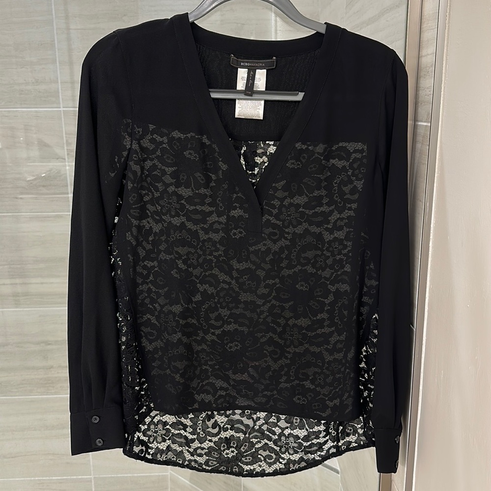 BCBG long sleeve blouse - size xxs